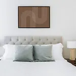 Sonder By Marriott Bonvoy Trastevere Piazza Trilussa 3* 罗马