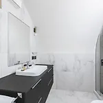 Sonder By Marriott Bonvoy Trastevere Piazza Trilussa