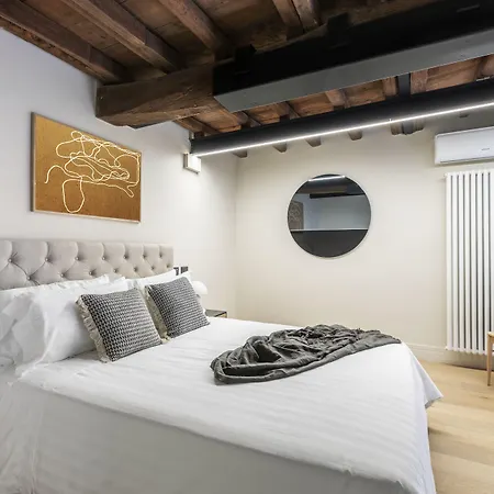 Sonder By Marriott Bonvoy Trastevere Piazza Trilussa 3*