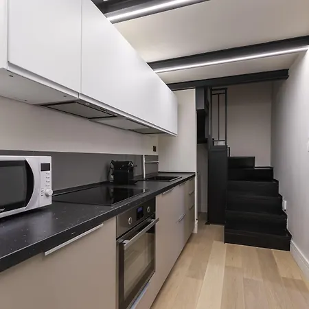 Aparthotel Sonder By Marriott Bonvoy Trastevere Piazza Trilussa Řím