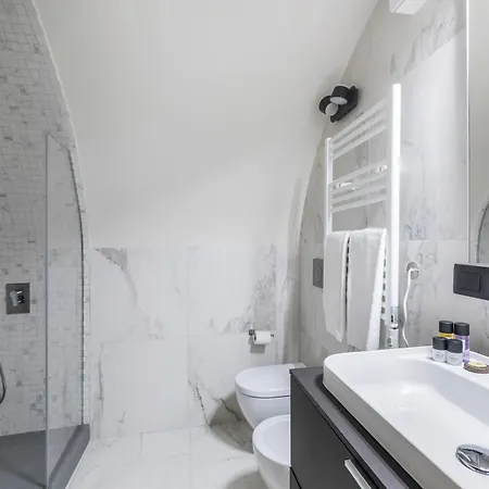 Sonder By Marriott Bonvoy Trastevere Piazza Trilussa 3*