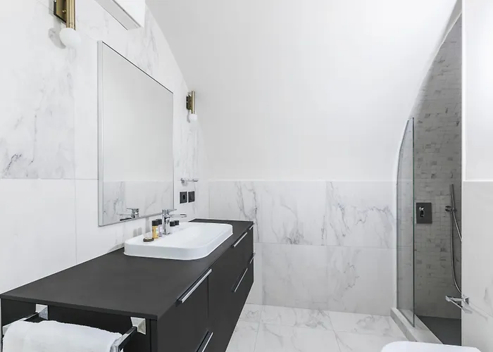 Sonder By Marriott Bonvoy Trastevere Piazza Trilussa