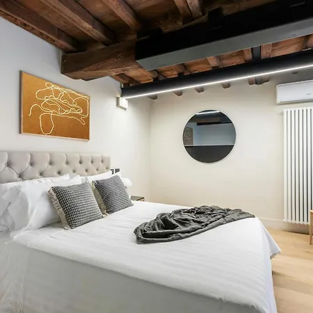 Sonder By Marriott Bonvoy Trastevere Apartments Piazza Trilussa